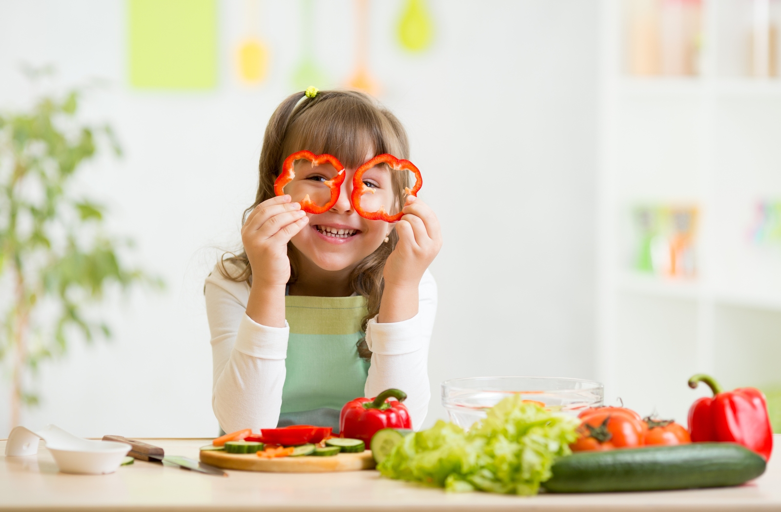 10 wskazówek, jak zadbać o zdrowie oczu dziecka